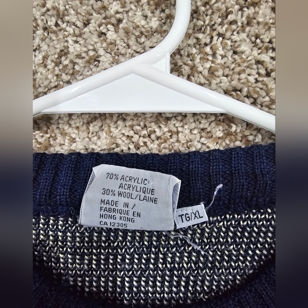 Geometric Patterned Navy Sweater - Picture 2 of 2